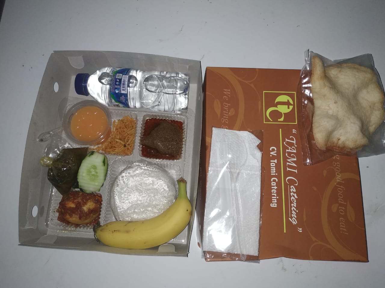 PAKET RENDANG PADANG ALA TAMI CHATERING