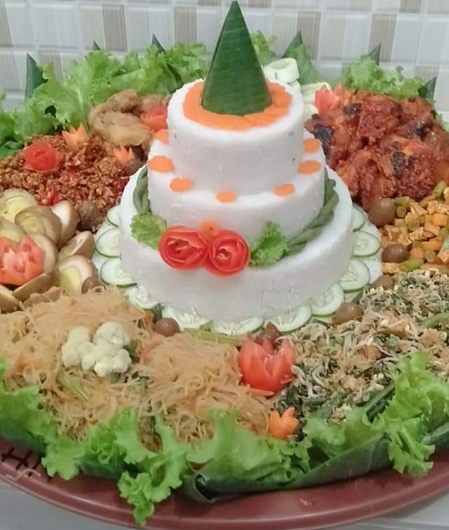 Nasi Tumpeng Besar