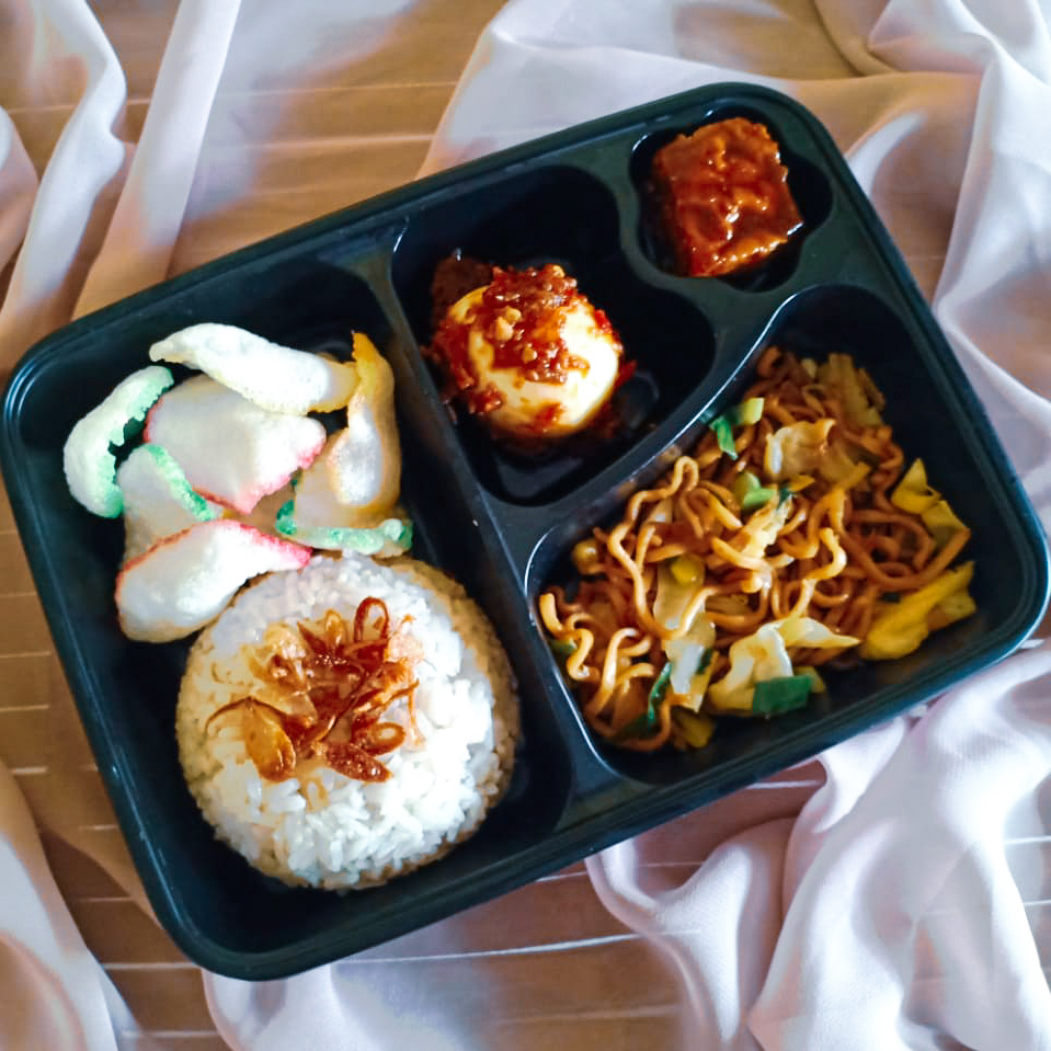 Paket Nasi Uduk by Dapur Ukhtiya