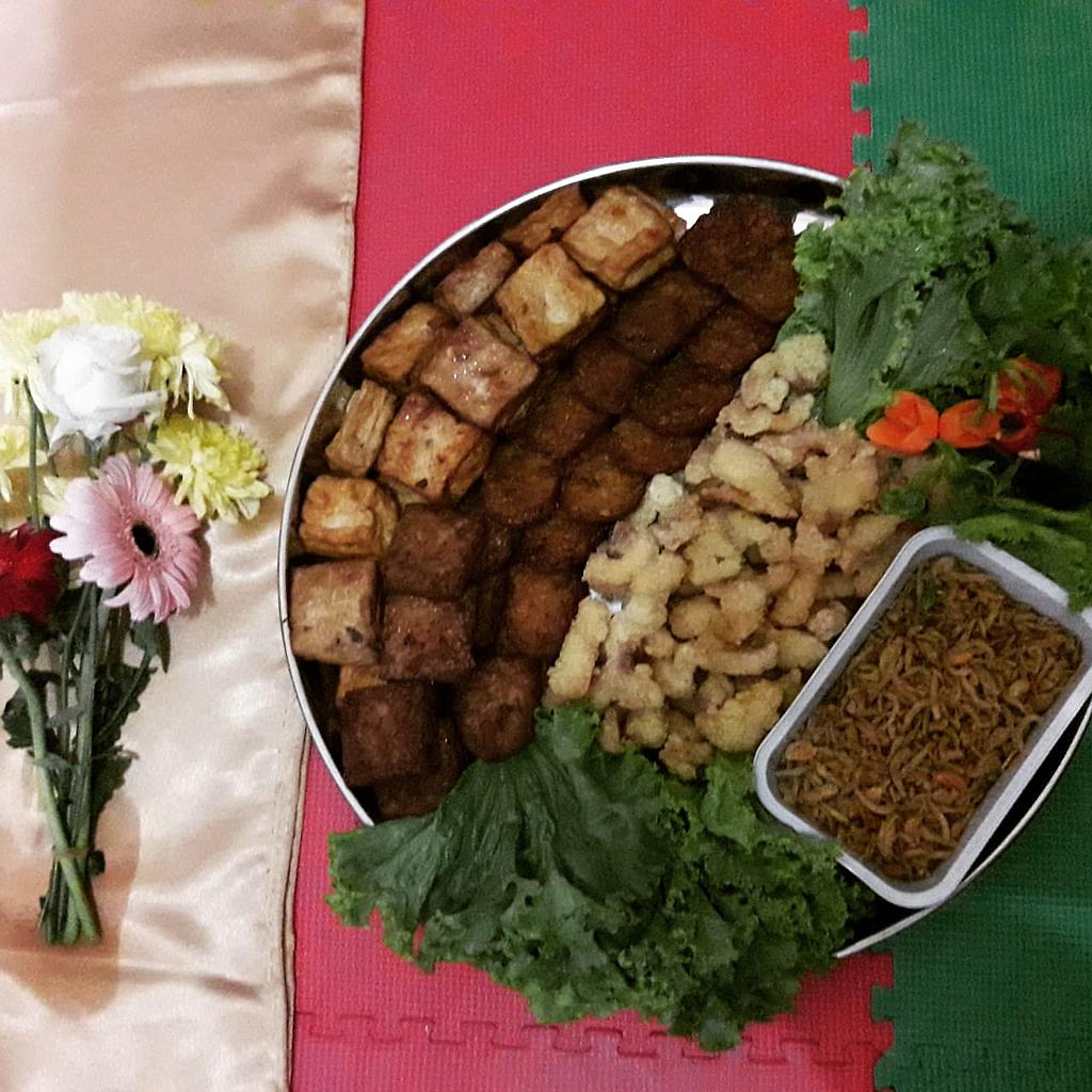 Bacem Tempe Tahu Ikan Fillet dan Sambal Teri/ Ikan Asin