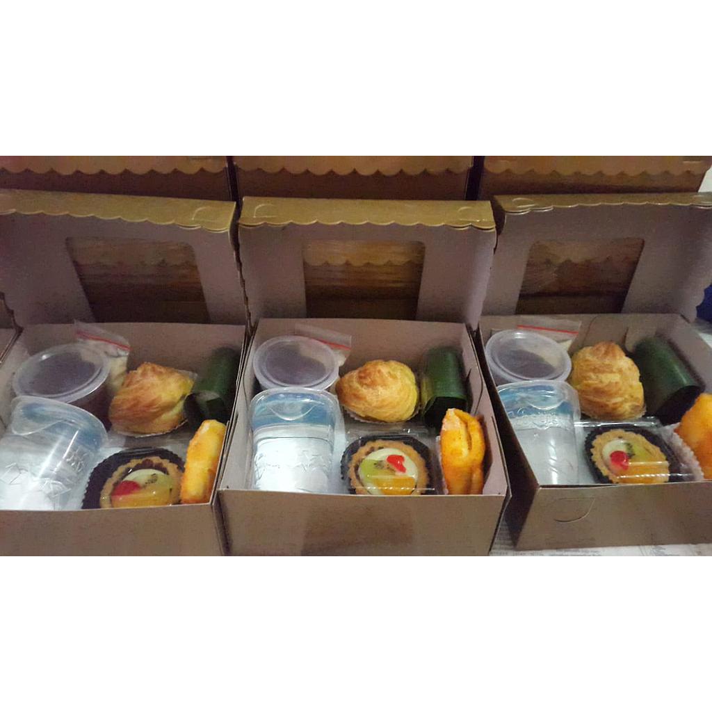 Snack box 1 YL Cake