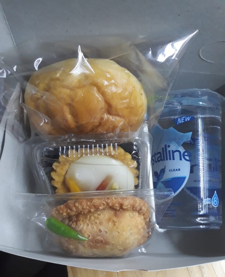 Snack Box 1 (Risoles Mas Slamet)
